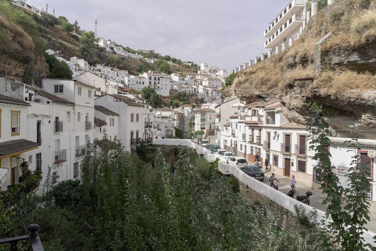 Casa Rural Las Cuevas De Setenil Setenil de las Bodegas Kültér fotó