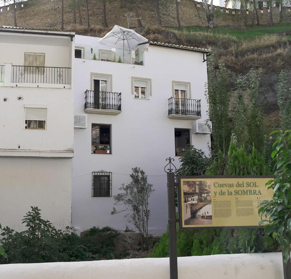 Casa Rural Las Cuevas De Setenil Setenil de las Bodegas Kültér fotó